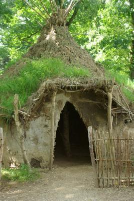 Read Online An African Mud Hut Journal: 150 Page Lined Notebook/Diary -  | PDF